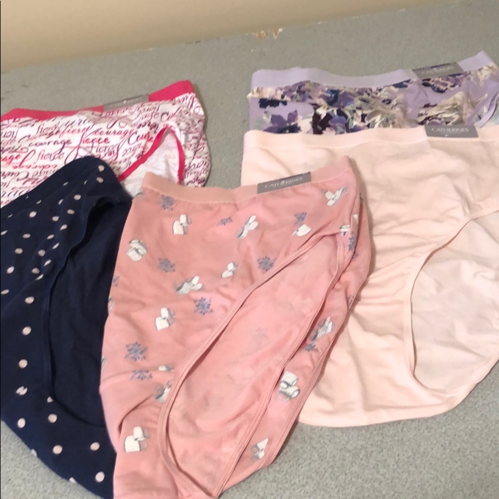 Intimate hi-cut briefs